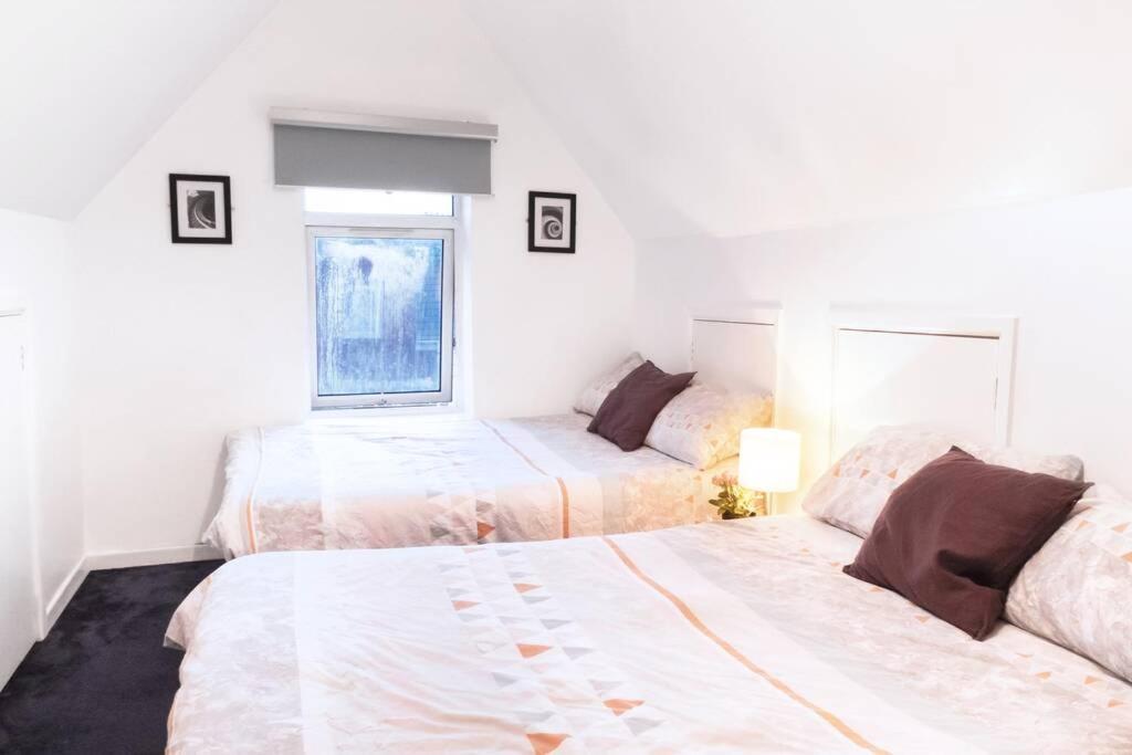 Apartment Up To 9 Close To Centre, Big Tv And Wifi Cardiff Zewnętrze zdjęcie
